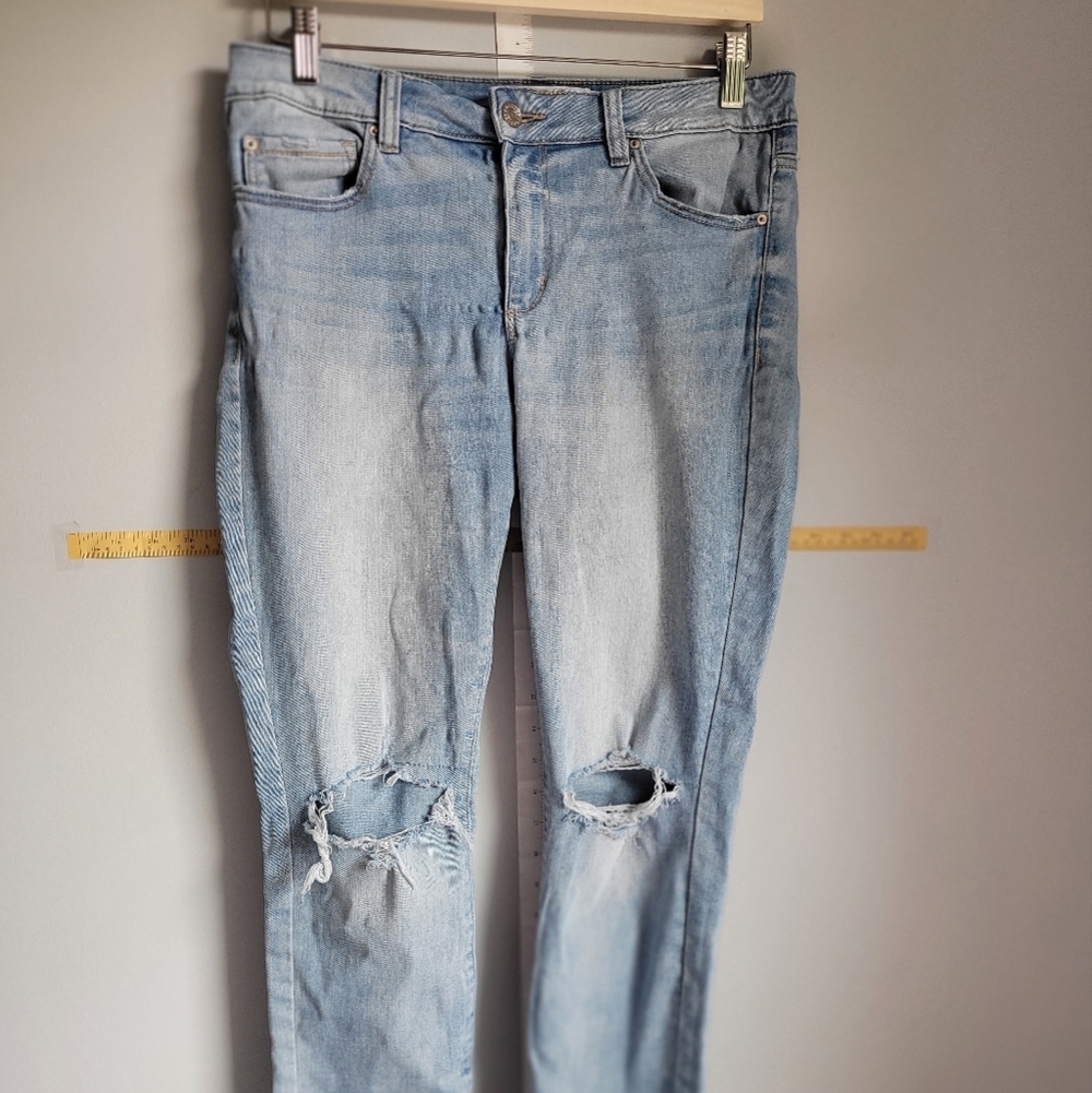 Light Blue Distressed Women's Jeans
